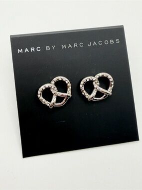 Marc by Marc Jacobs Crystal Pretzel Knot Stud Earrings NWT Silver